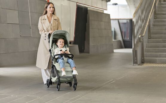 Britax Römer FLYLITE todo incluido desde el principio